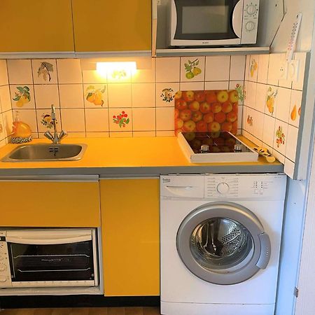 Studio Rdc Avec Piscine, A 600M De La Plage Et A Deux Pas Du Port - Cap D'Agde - Fr-1-249-369 Kültér fotó