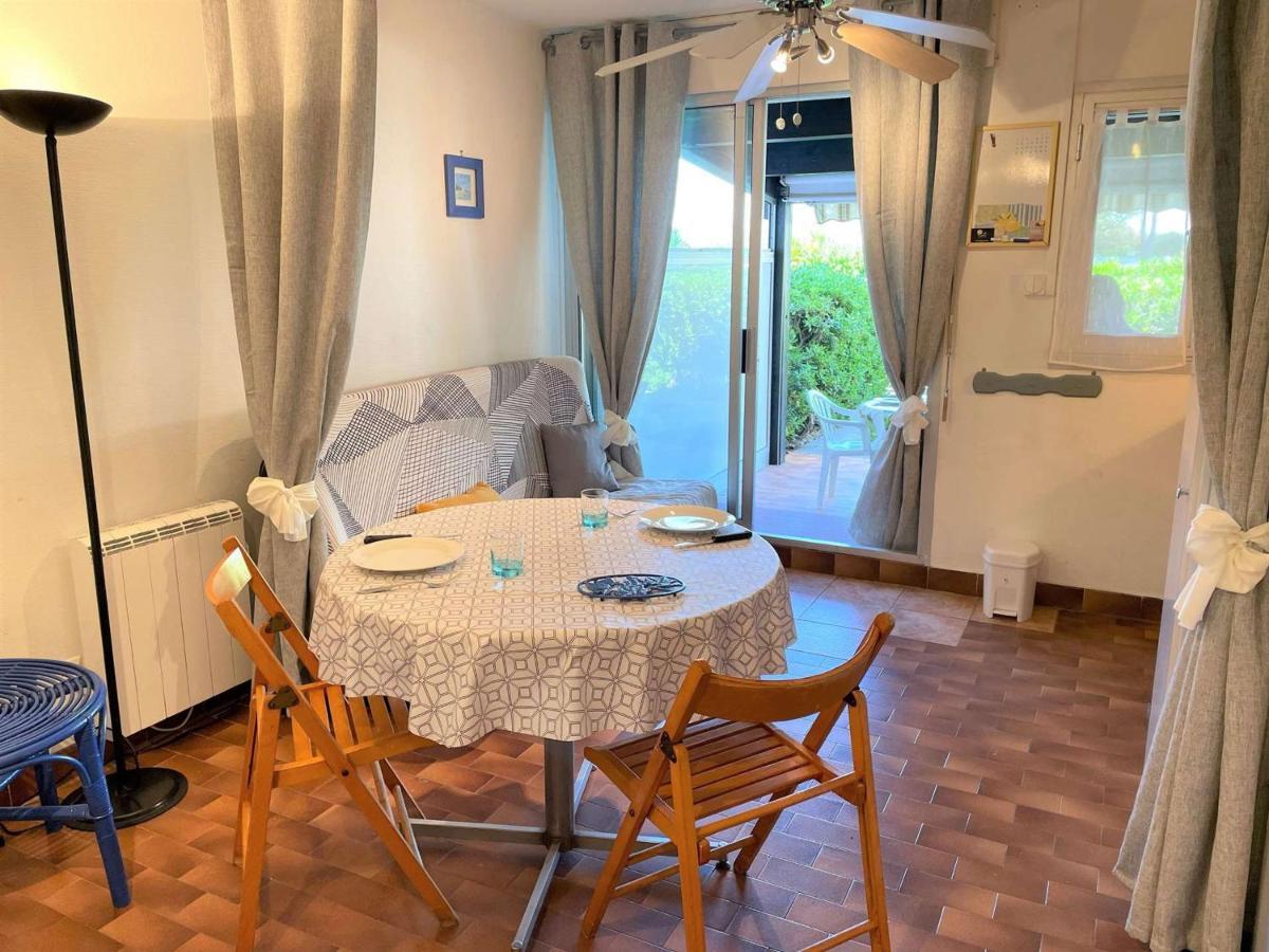 Studio Rdc Avec Piscine, A 600M De La Plage Et A Deux Pas Du Port - Cap D'Agde - Fr-1-249-369 Kültér fotó