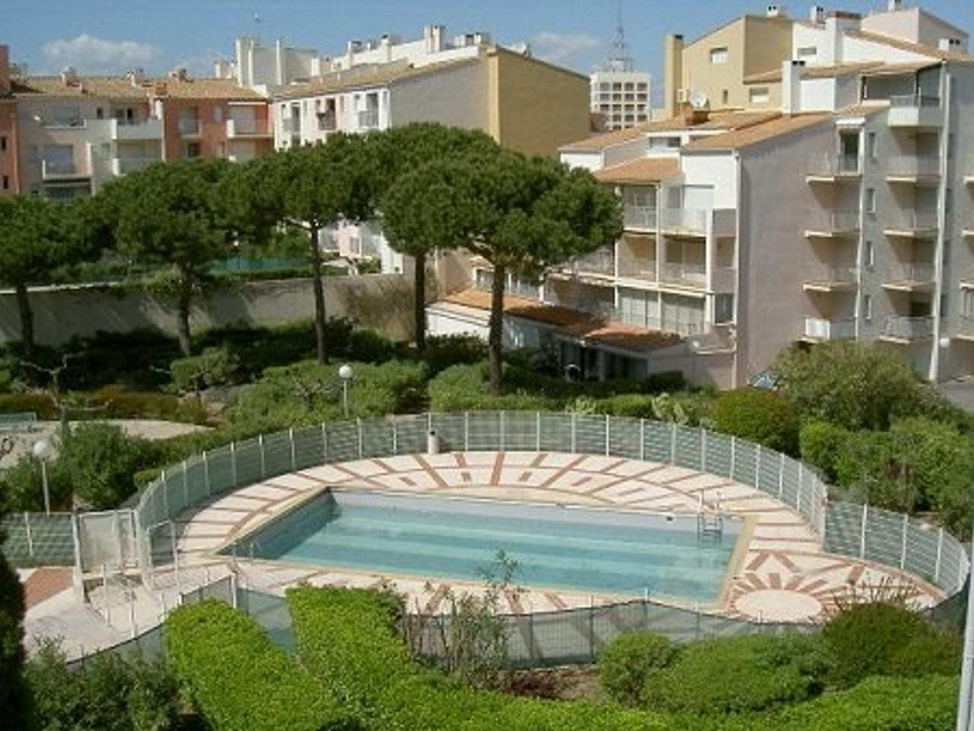 Studio Rdc Avec Piscine, A 600M De La Plage Et A Deux Pas Du Port - Cap D'Agde - Fr-1-249-369 Kültér fotó